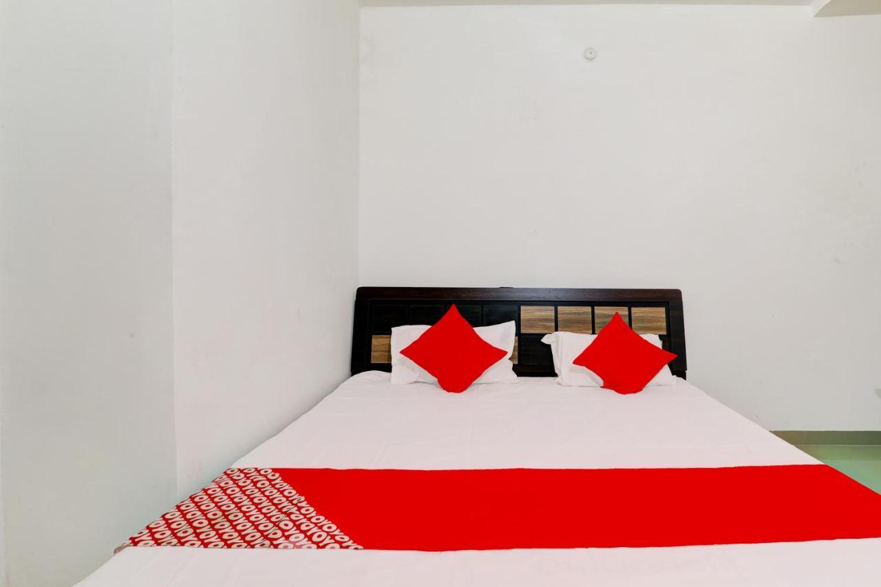 Oyo Flagship Shine Hotel Chinhat Exterior photo