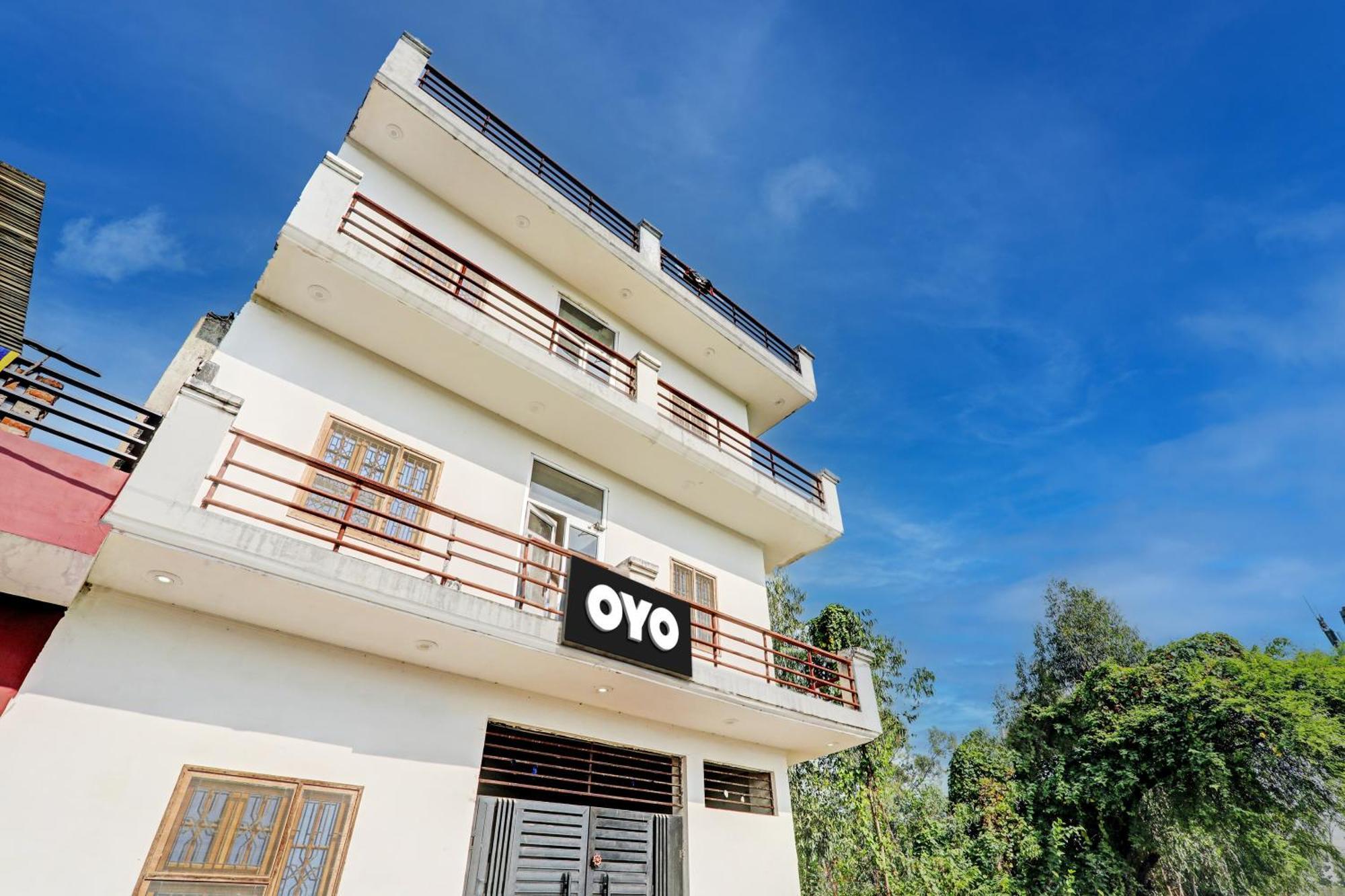 Oyo Flagship Shine Hotel Chinhat Exterior photo